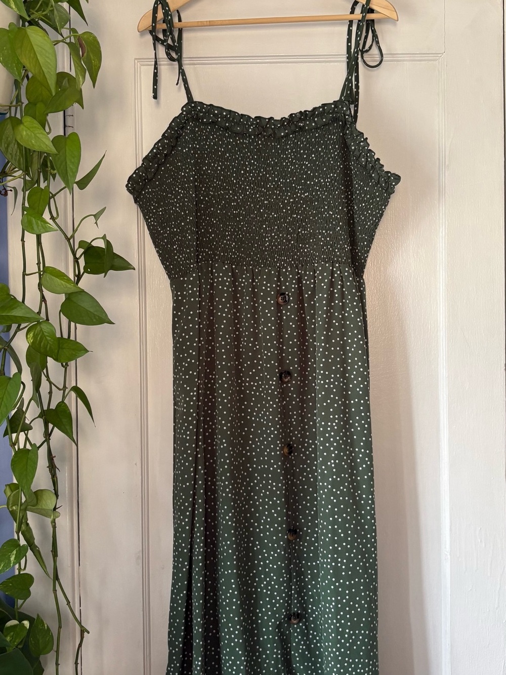 SHEIN Green Polka Dot Smocked Midi Dress
